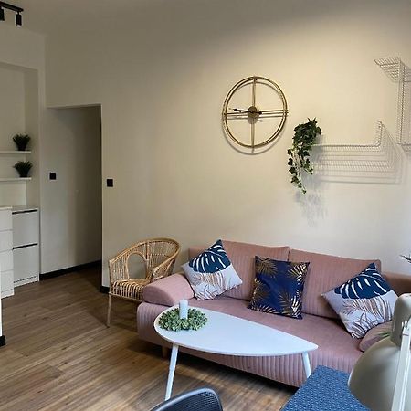 Przytulny I Nowoczesny Apartament Malgosi, 10 Min Pieszo Od Dworca I Galerii Kattowitz Exterior foto